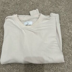 Aritzia TNA crew neck